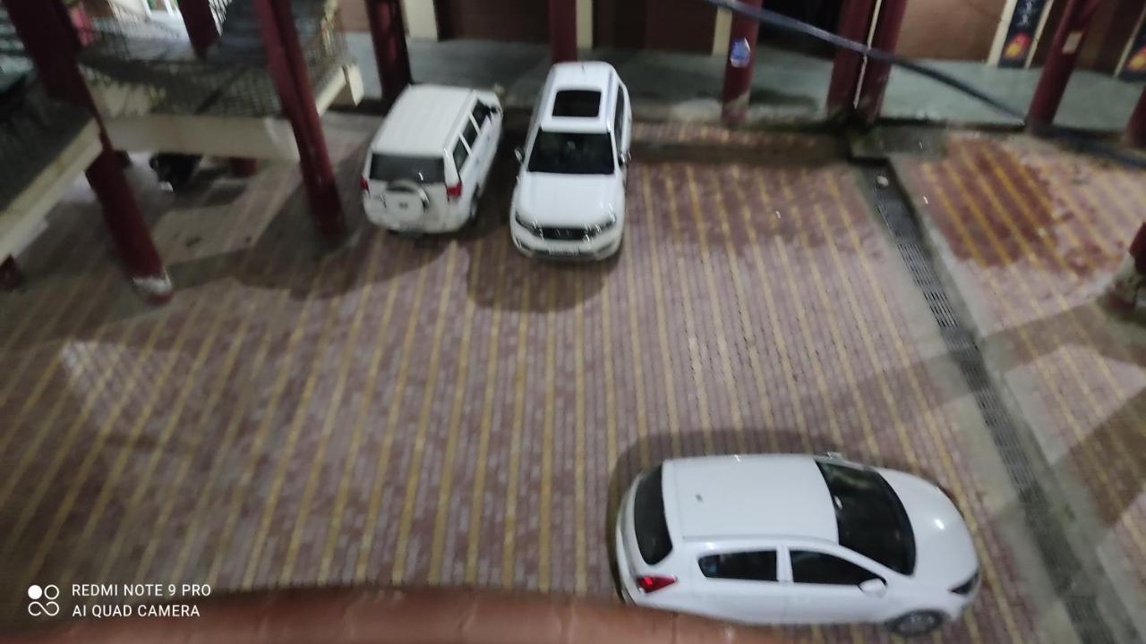 City Crown Guest House Sundarnagar Buitenkant foto