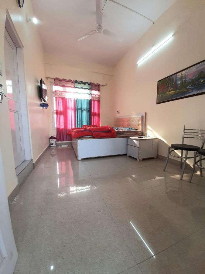 City Crown Guest House Sundarnagar Buitenkant foto