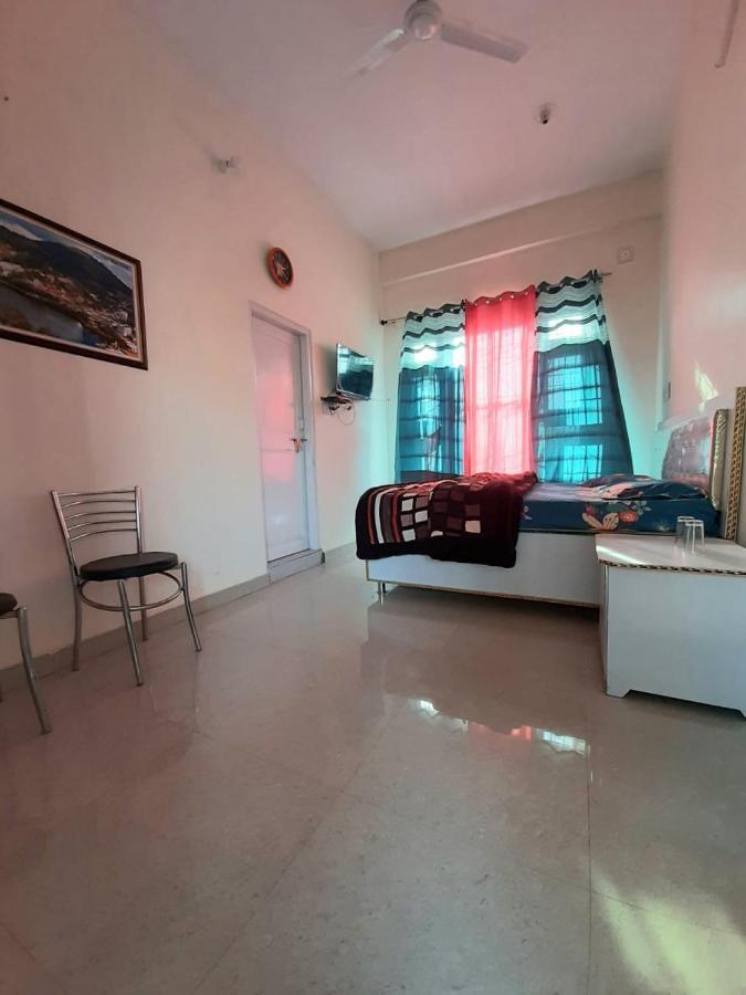 City Crown Guest House Sundarnagar Buitenkant foto