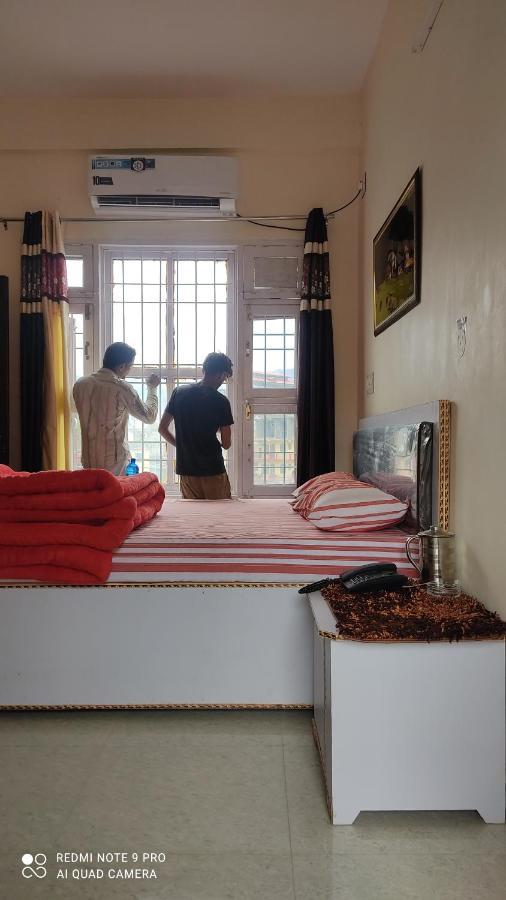 City Crown Guest House Sundarnagar Buitenkant foto