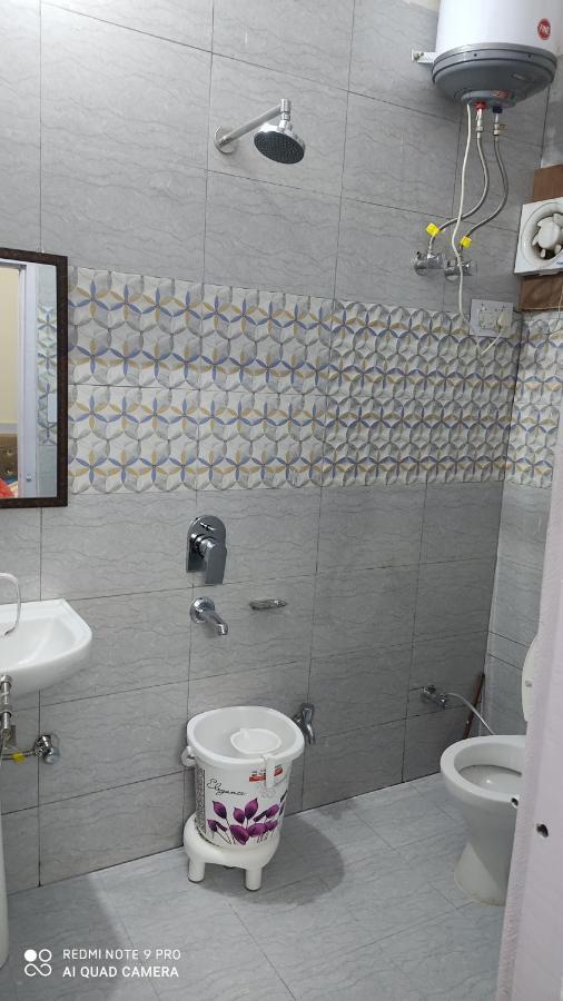 City Crown Guest House Sundarnagar Buitenkant foto
