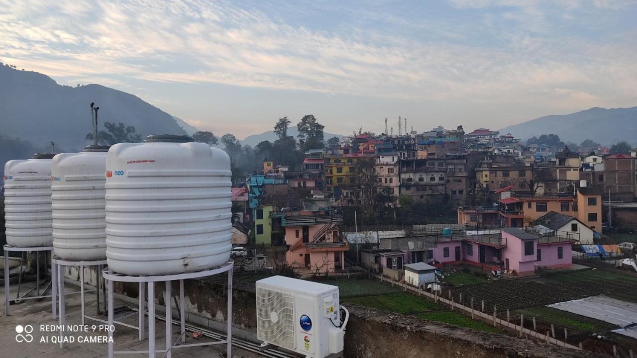 City Crown Guest House Sundarnagar Buitenkant foto