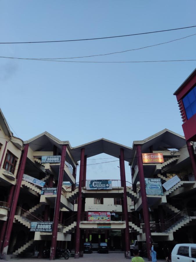 City Crown Guest House Sundarnagar Buitenkant foto